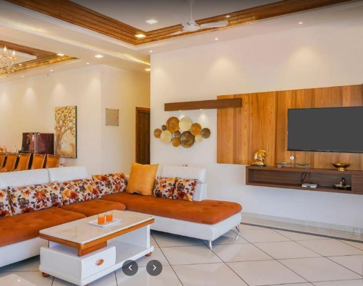 7Bhk Villa With Wonderful View And Good Food لونافالا المظهر الخارجي الصورة
